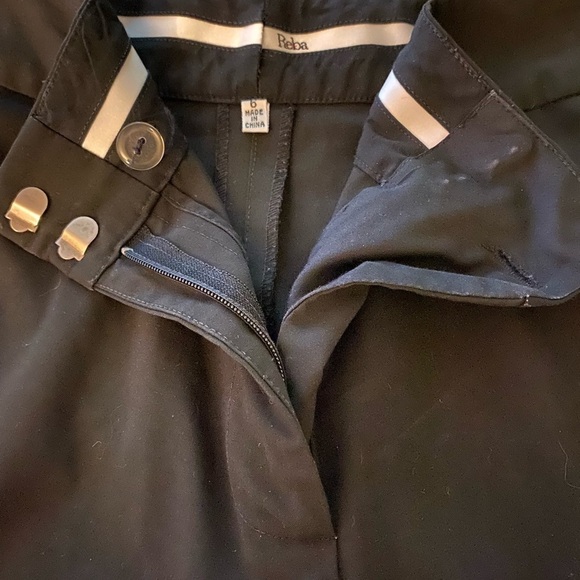 Reba dress pants, black, size 6. - Picture 5 of 5